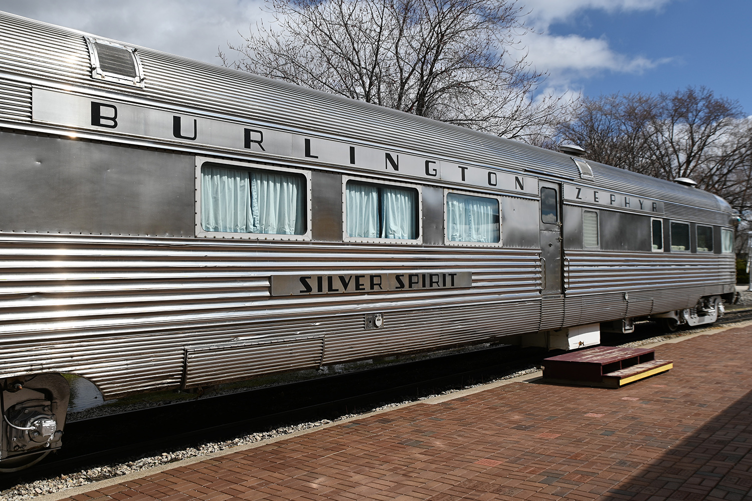 Chicago, Burlington & Quincy #300 Silver Spirit observation / lounge car