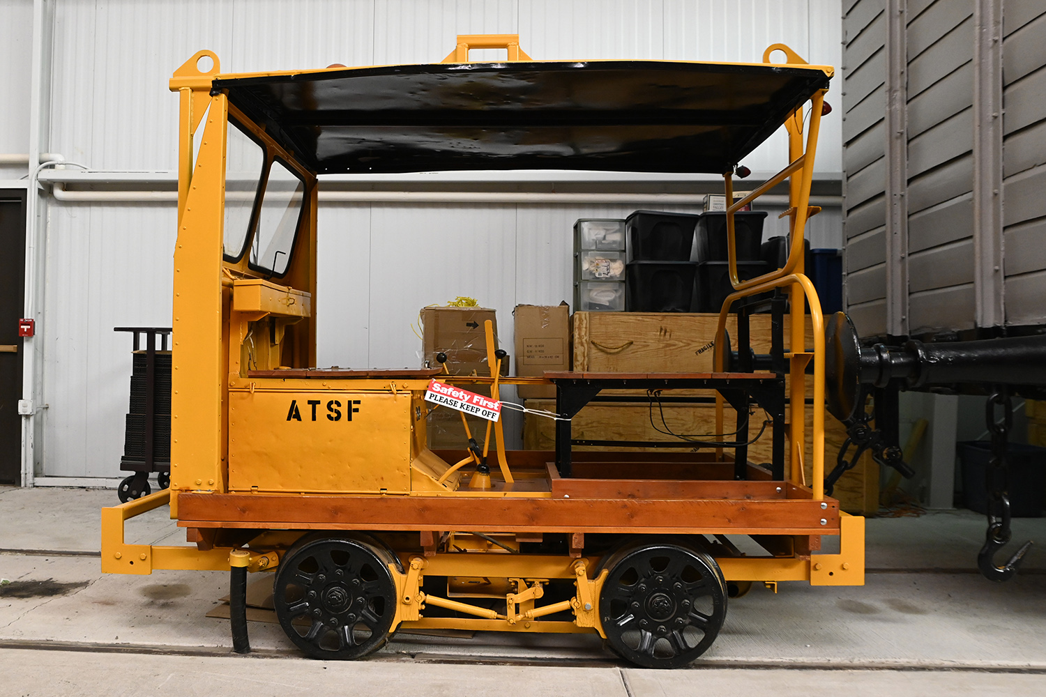 Atchison, Topeka & Santa Fe maintenance vehicle