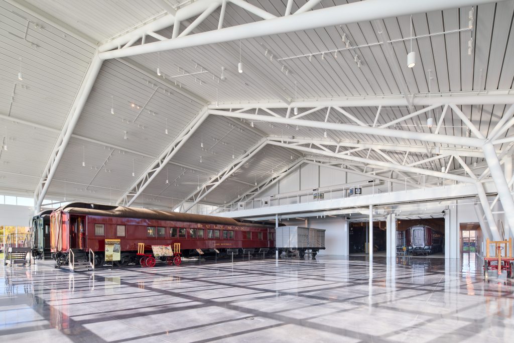 Main Floor Exhibit Space, Fox River Expansion
© Corey Gaffer Photography